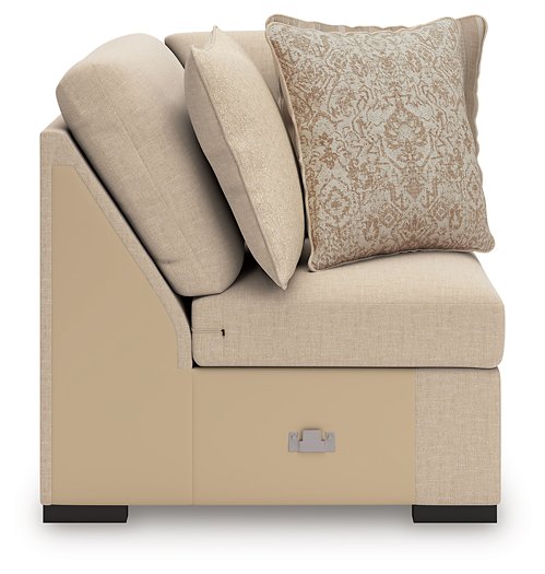 LadyMae Sectional with Chaise - Dinettes Plus Furniture