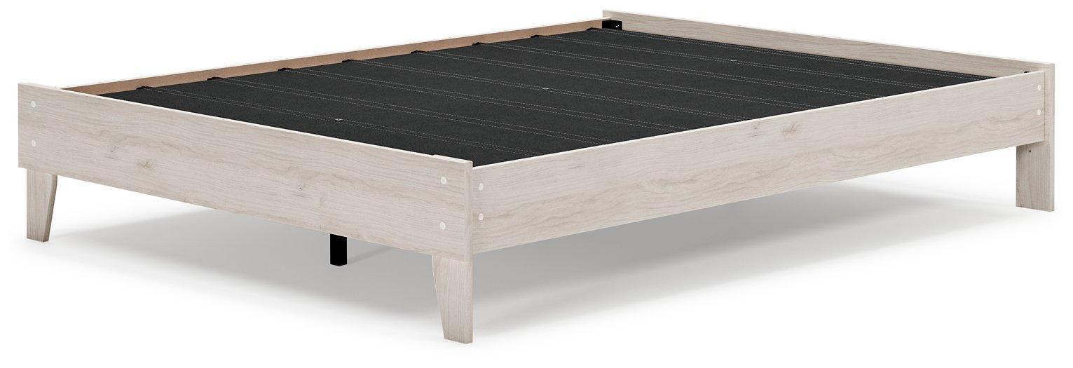 Socalle Panel Bed