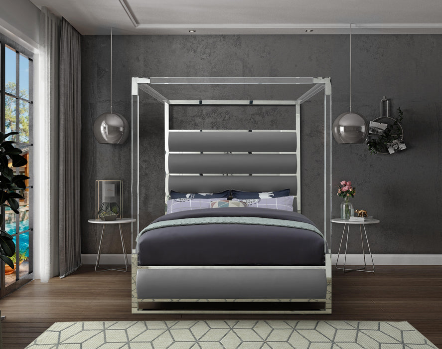 Encore Grey Faux Leather Queen Bed (4 Boxes)