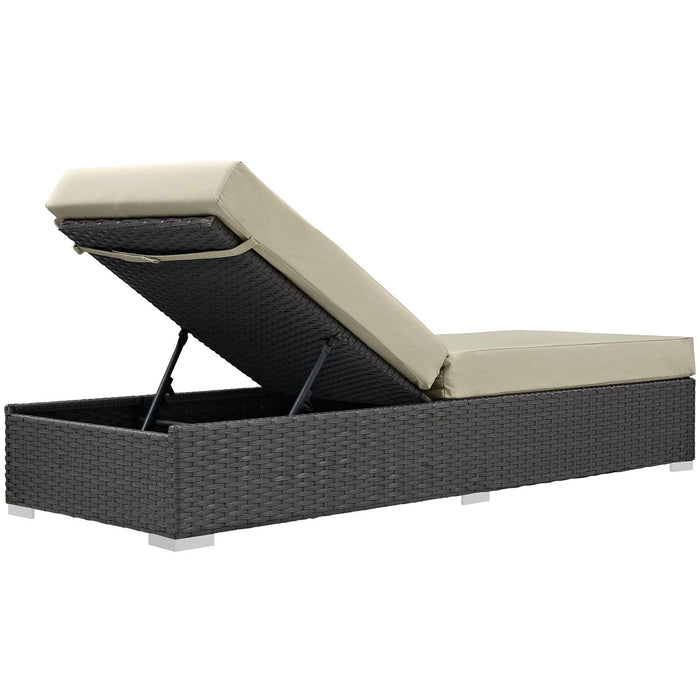 Sojourn Outdoor Patio Sunbrella� Chaise Lounge