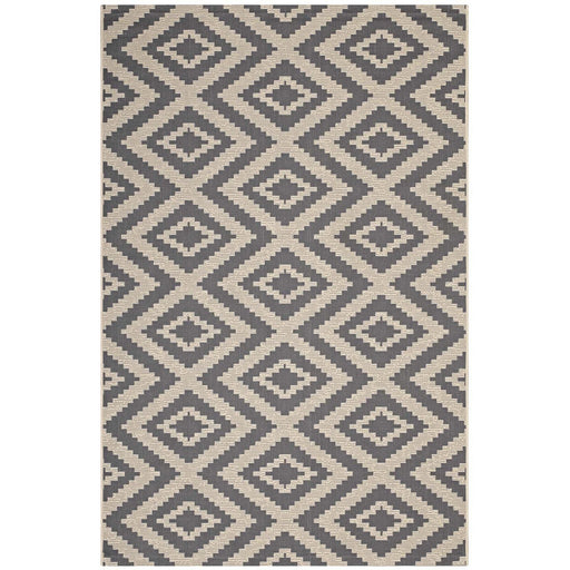 Jagged Geometric Diamond Trellis 8x10 Indoor and Outdoor Area Rug image