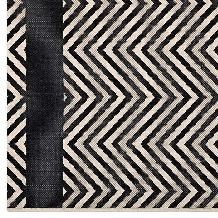 Optica Chevron With End Borders 5x8 Indoor and Outdoor Area Rug