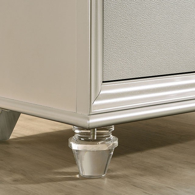 Maddie Queen Bedroom Set - Dinettes Plus Furniture